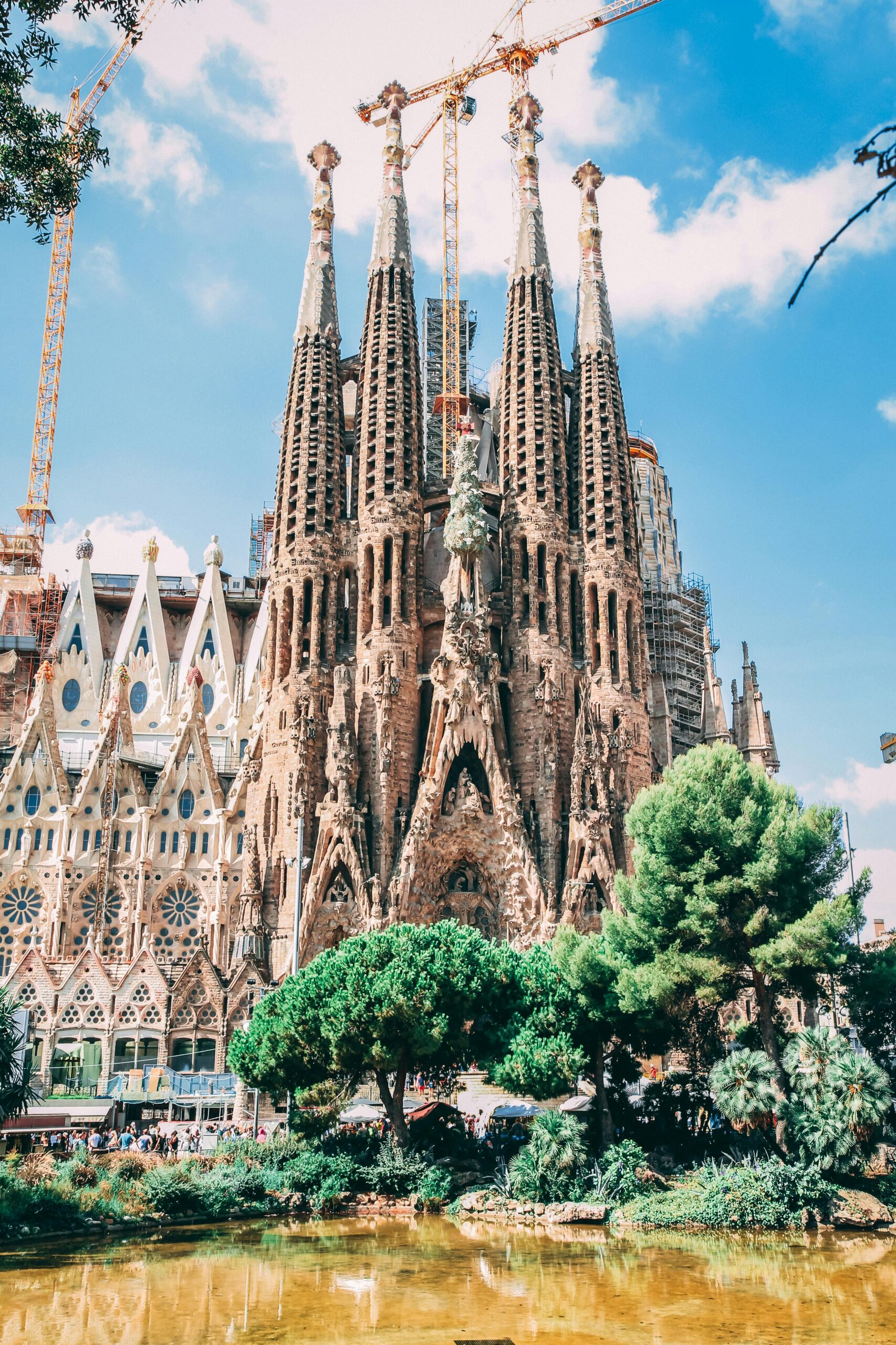 About Cobblestone Road Barcelona - Dedicated to Quality and Partnership - Cobblestone Road Barcelona